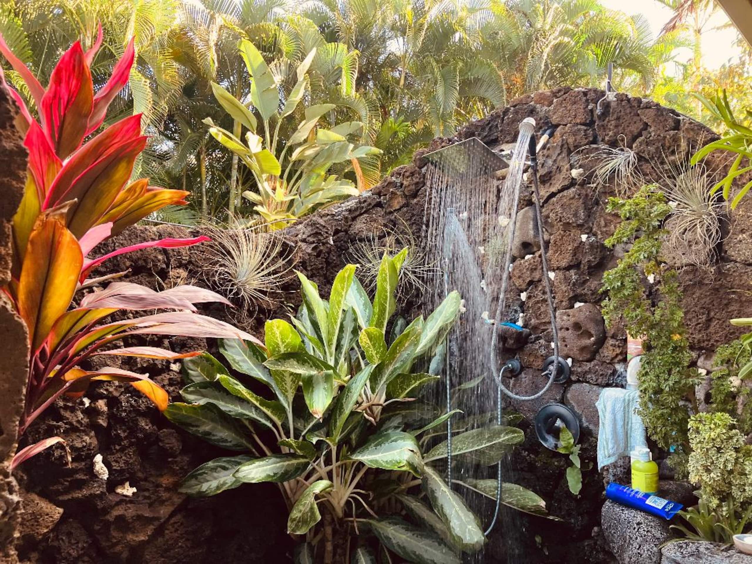 Home in Koloa · ★4.92 · 3 bedrooms · 3 beds · 2 baths - Image 30