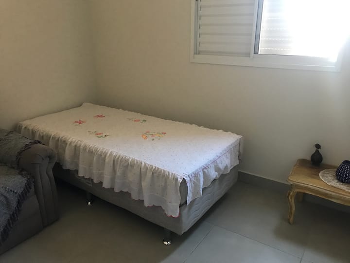 New and cozy apartment with parking