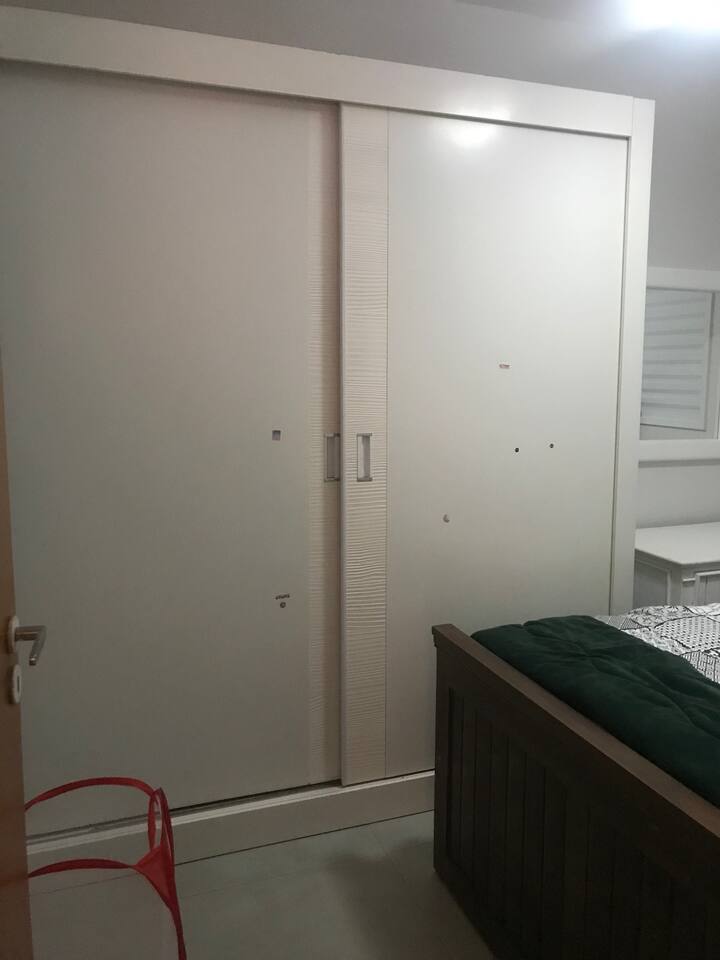 New and cozy apartment with parking