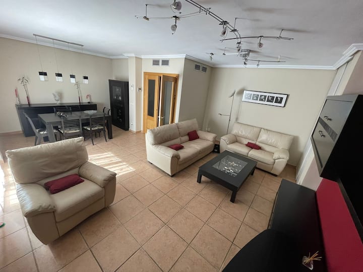 Sólo Larga Estancia - Chalet Con Piscina En Toledo - Toledo, Spain