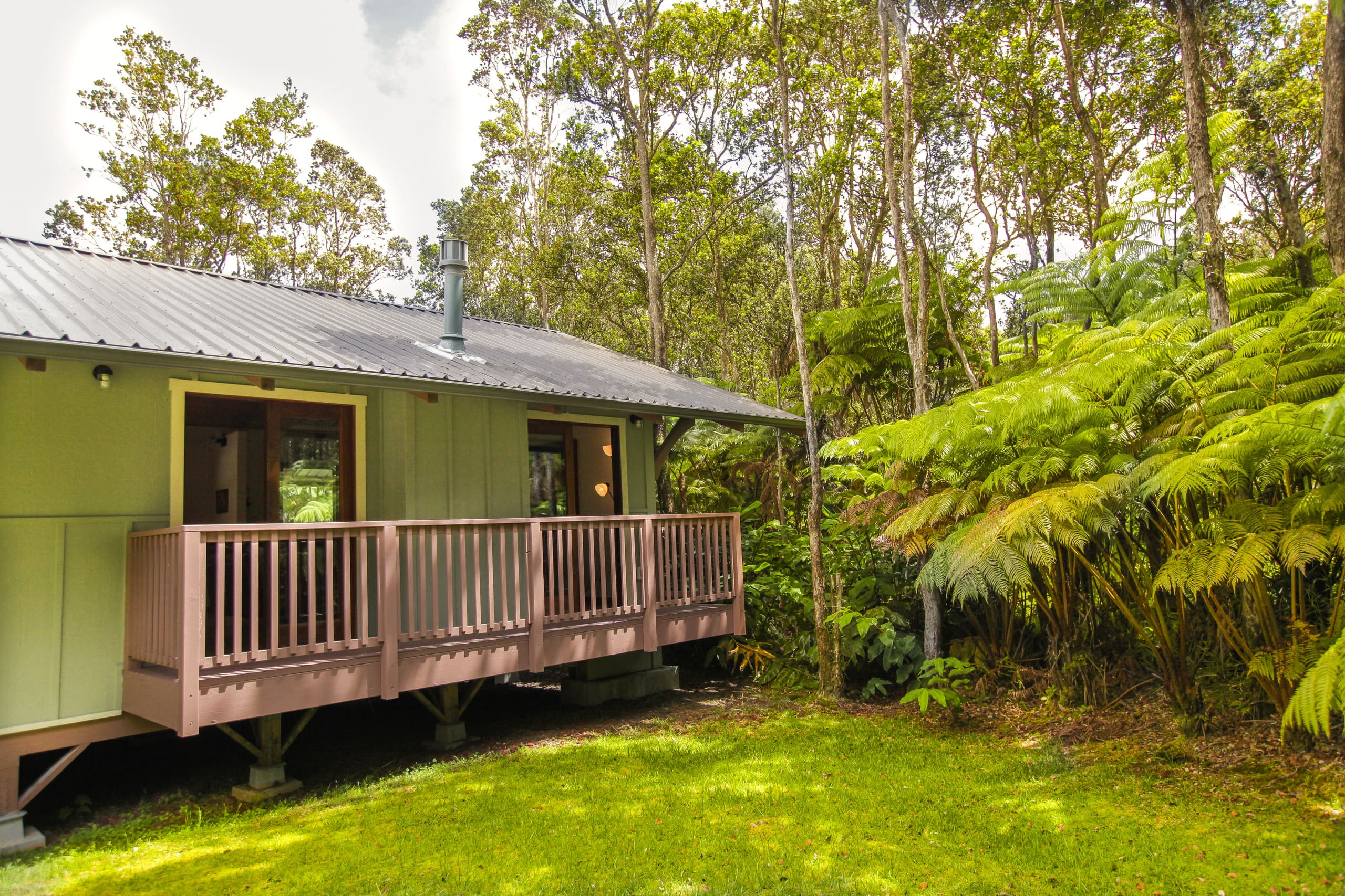 Cabin in Volcano · ★4.88 · 1 bedroom · 1 bed · 1 bath - Image 16