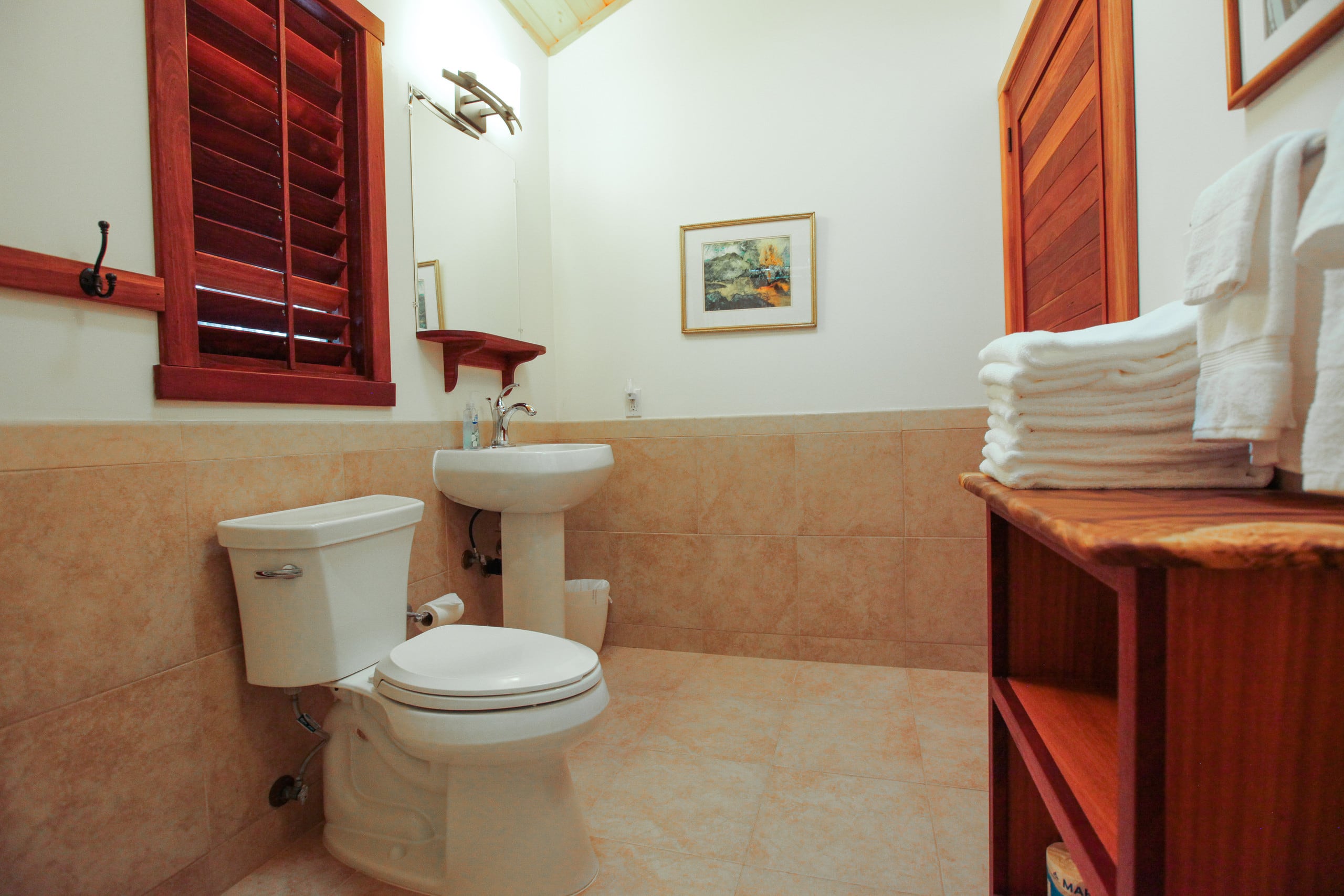 Cabin in Volcano · ★4.88 · 1 bedroom · 1 bed · 1 bath - Image 12