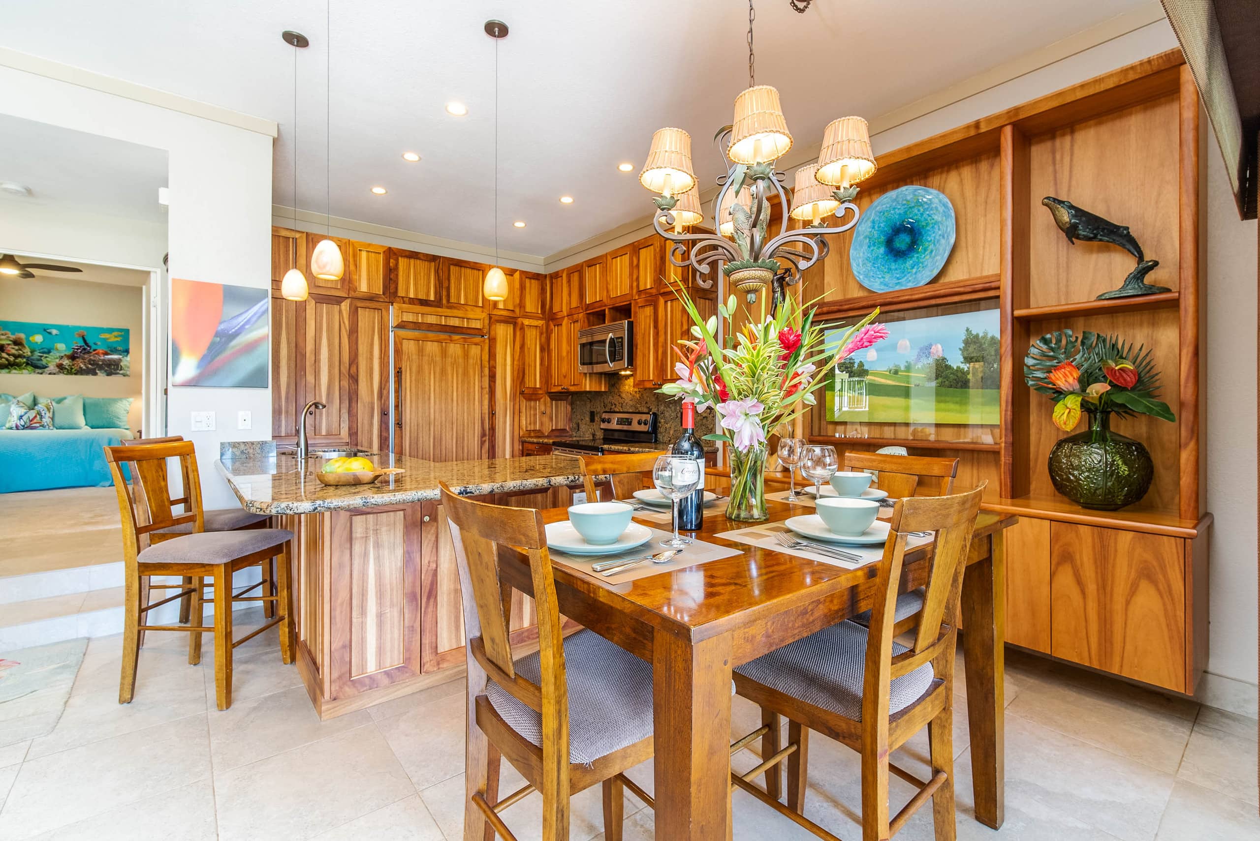 Condo in Lahaina · ★4.89 · 2 bedrooms · 3 beds · 2 baths - Image 10