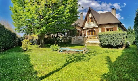 Quiet house near Paris, Orly, forest and lakes