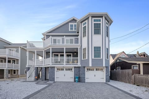 Stunning Point Pleasant Beach 6BR Ocean Front Pool