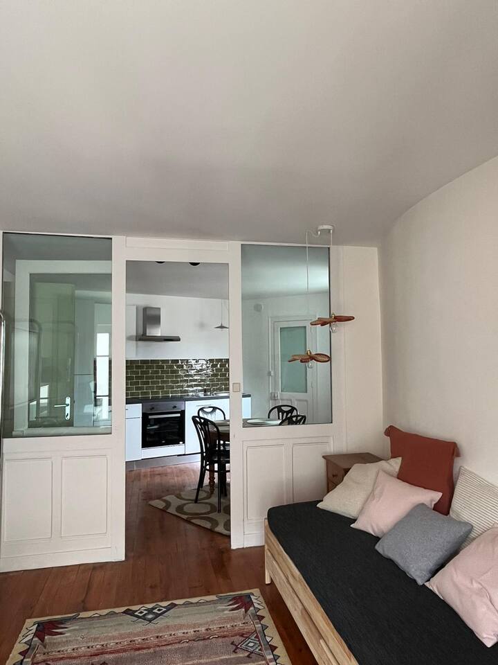Adorable Guest House - Saint-Genis-Laval