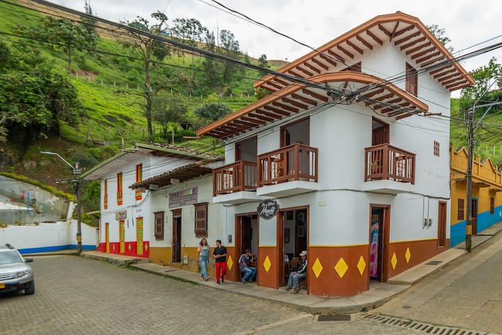 Beautiful Loft In Jericó's Heart With Free Parking - Jericó