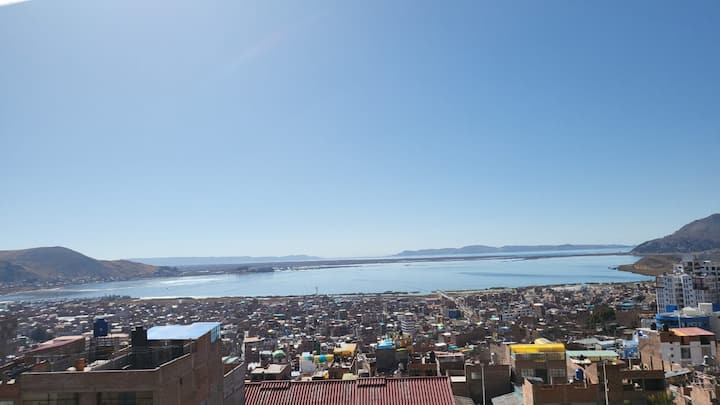 Departamento Puno, panorama Lago Titicaca 360°.