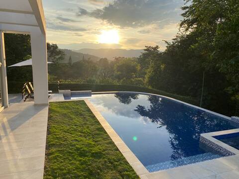 Beautiful Casa Campestre-La Mesa Cundinamarca