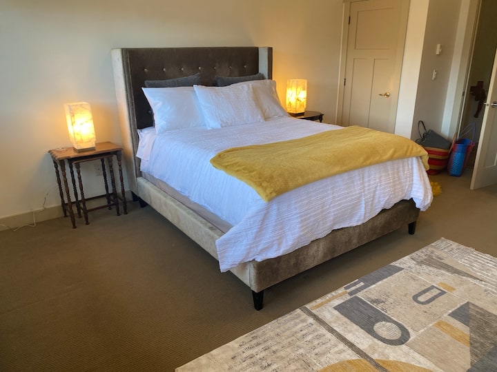 主卧标准双人床