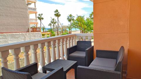 Paradis I (with seaviews)
