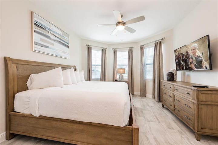 Спалня с двойно легло king size - 1 - ви етаж