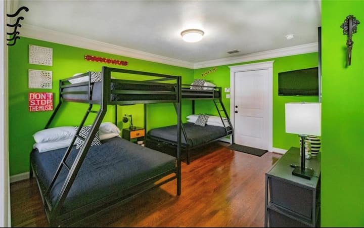 საძინებელი 3