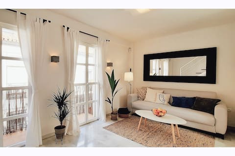 Popular Airbnb listing: Historic Center Duplex in La Victoria