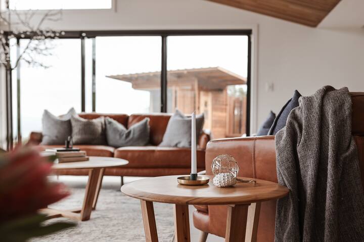 Still….. at Freycinet – A Nordic sauna retreat. gallery image 5