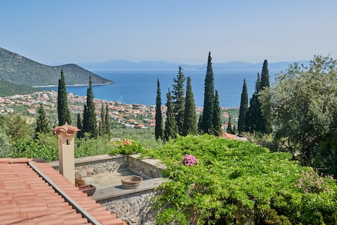Peloponnese Paradise Greek house with amazing view