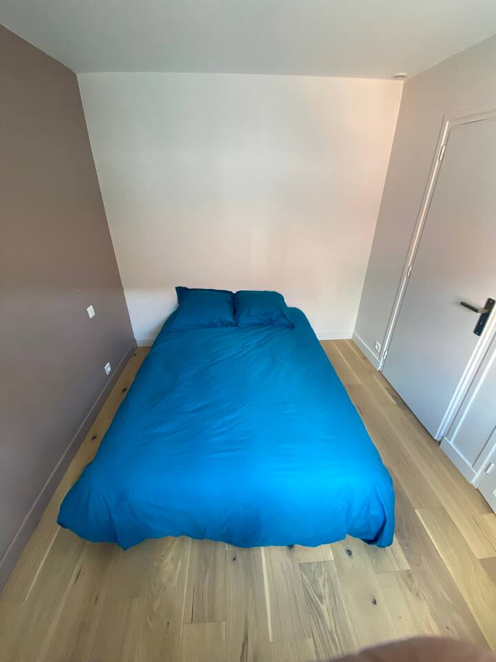 غرفة النوم 2