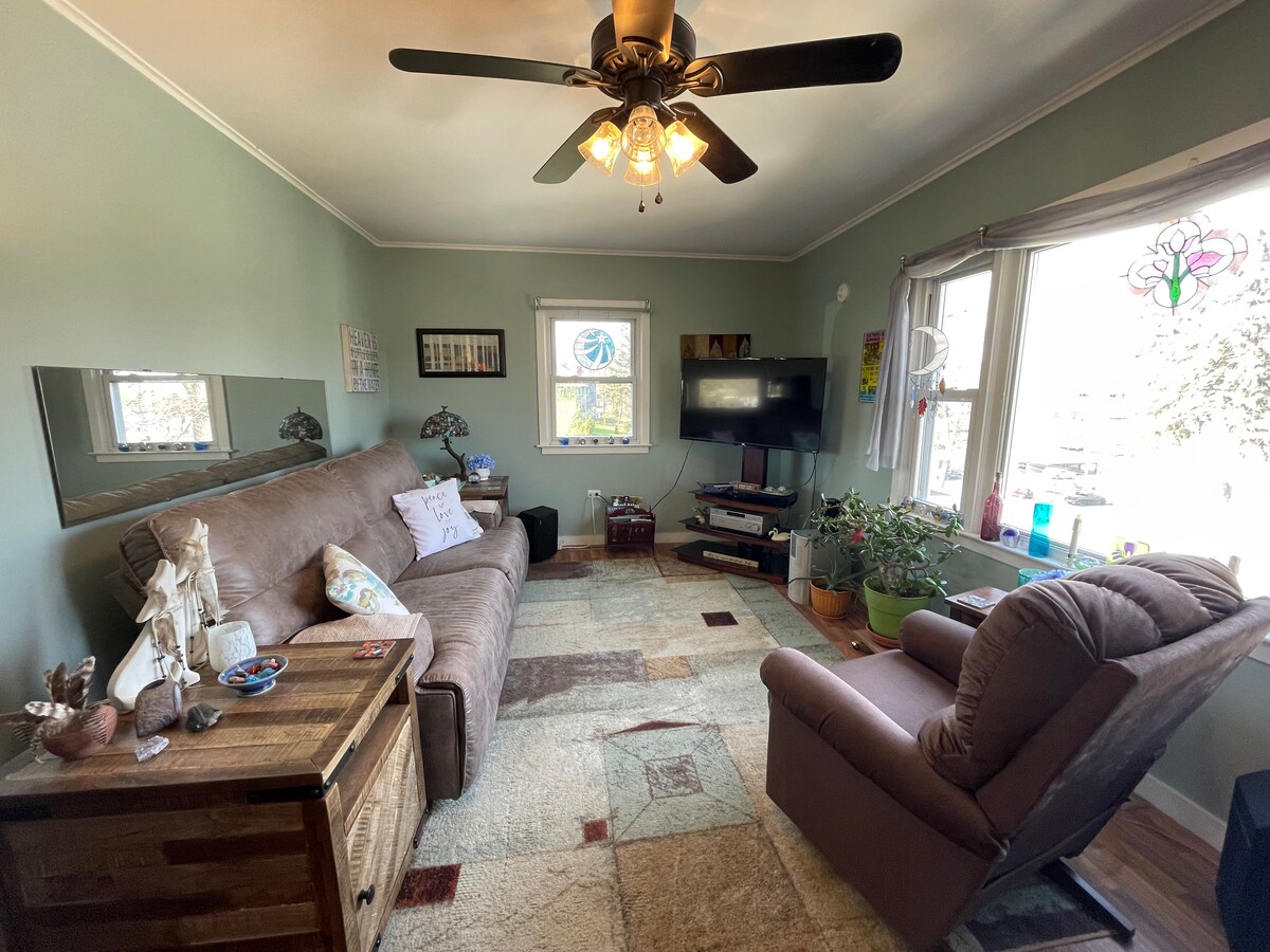 Top performing Airbnb: Glenview Guest House-A Watkins Glen Favorite! in Watkins Glen