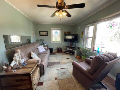 Top performing Airbnb: Glenview Guest House-A Watkins Glen Favorite! in Watkins Glen