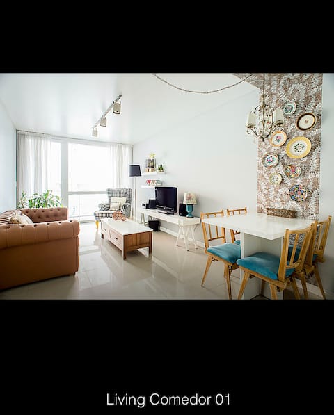 Popular Airbnb listing: Gascón Building, Oceanfront in Lomas De Stella Maris