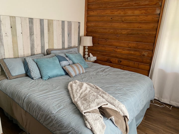 საძინებელი 1