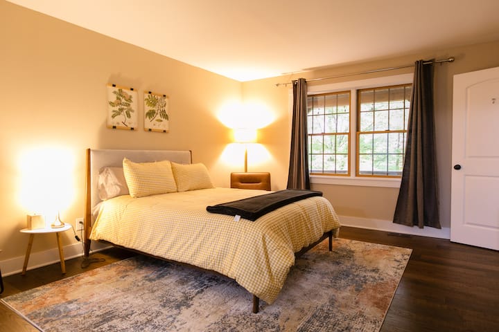 საძინებელი 1