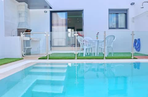 House with brand new saltwater pool Conil 2