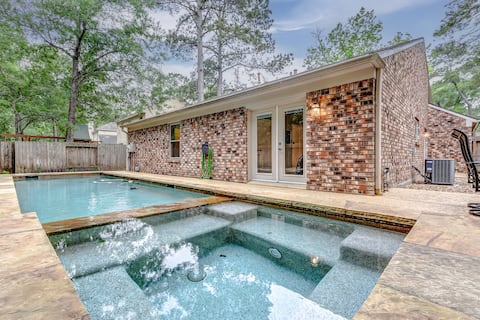 Spa & Pool Paradise -Pavilion/Waterway/Town Center