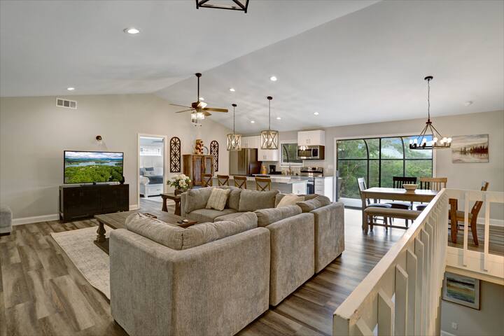Little Bear Long-Term & Vacation Rentals managed Airbnb listing 1