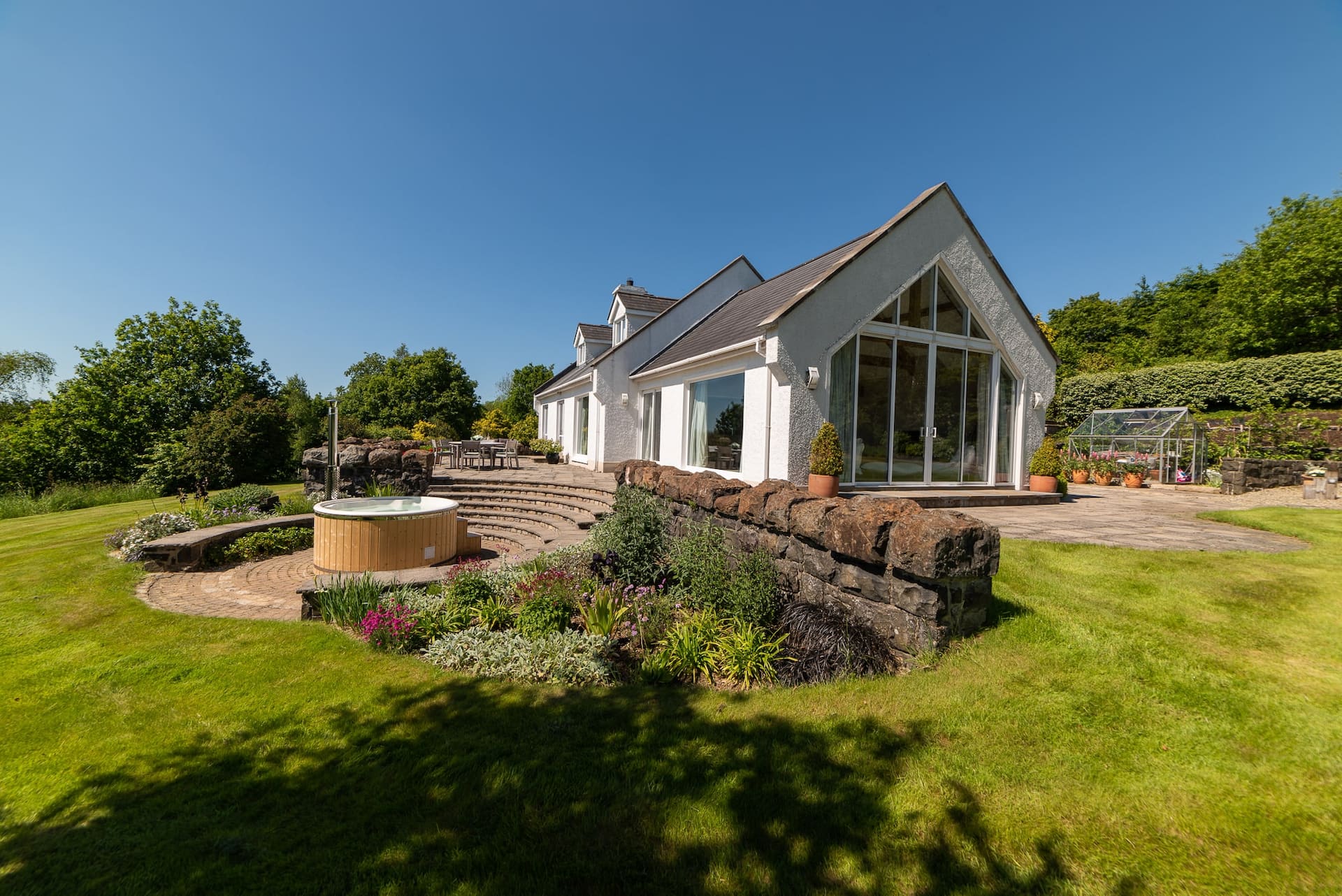 Dundarragh Lodge across its lawns
