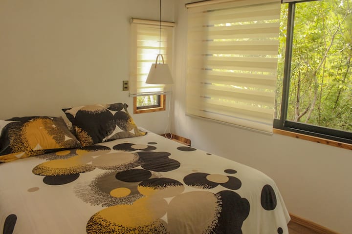 Главна спална соба