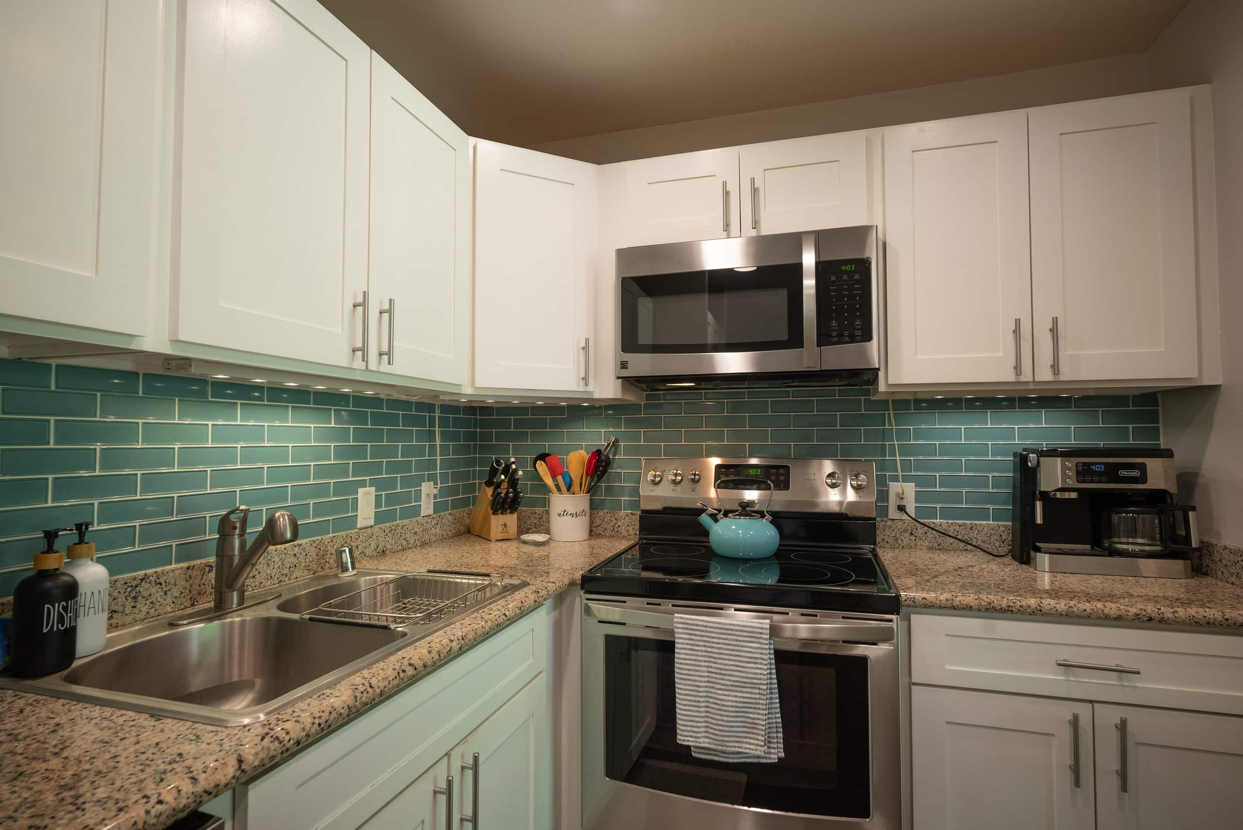 Condo in Kahuku · ★4.91 · 1 bedroom · 2 beds · 1 private bath - Image 8