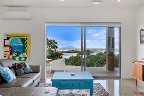 Popular Airbnb listing: Waipu Blue View in Whangarei District