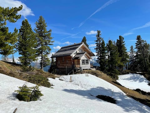 Lovely mountain house - great view!