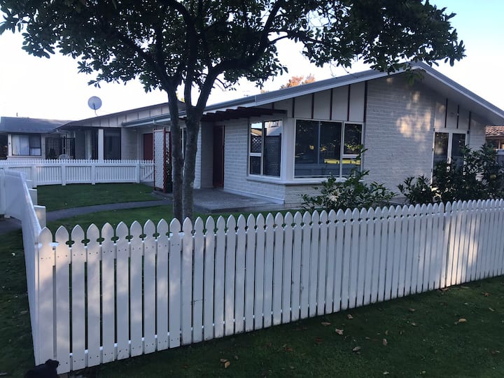 Hastings Holiday Rentals & Homes Hawke's Bay, New Zealand Airbnb