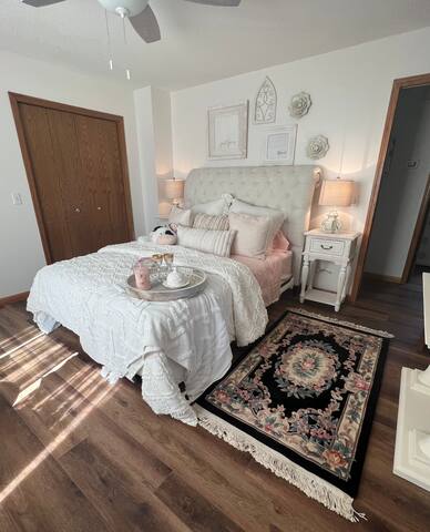 Welcome to Rucks Farm! Charming 4 bedroom home gallery image 4