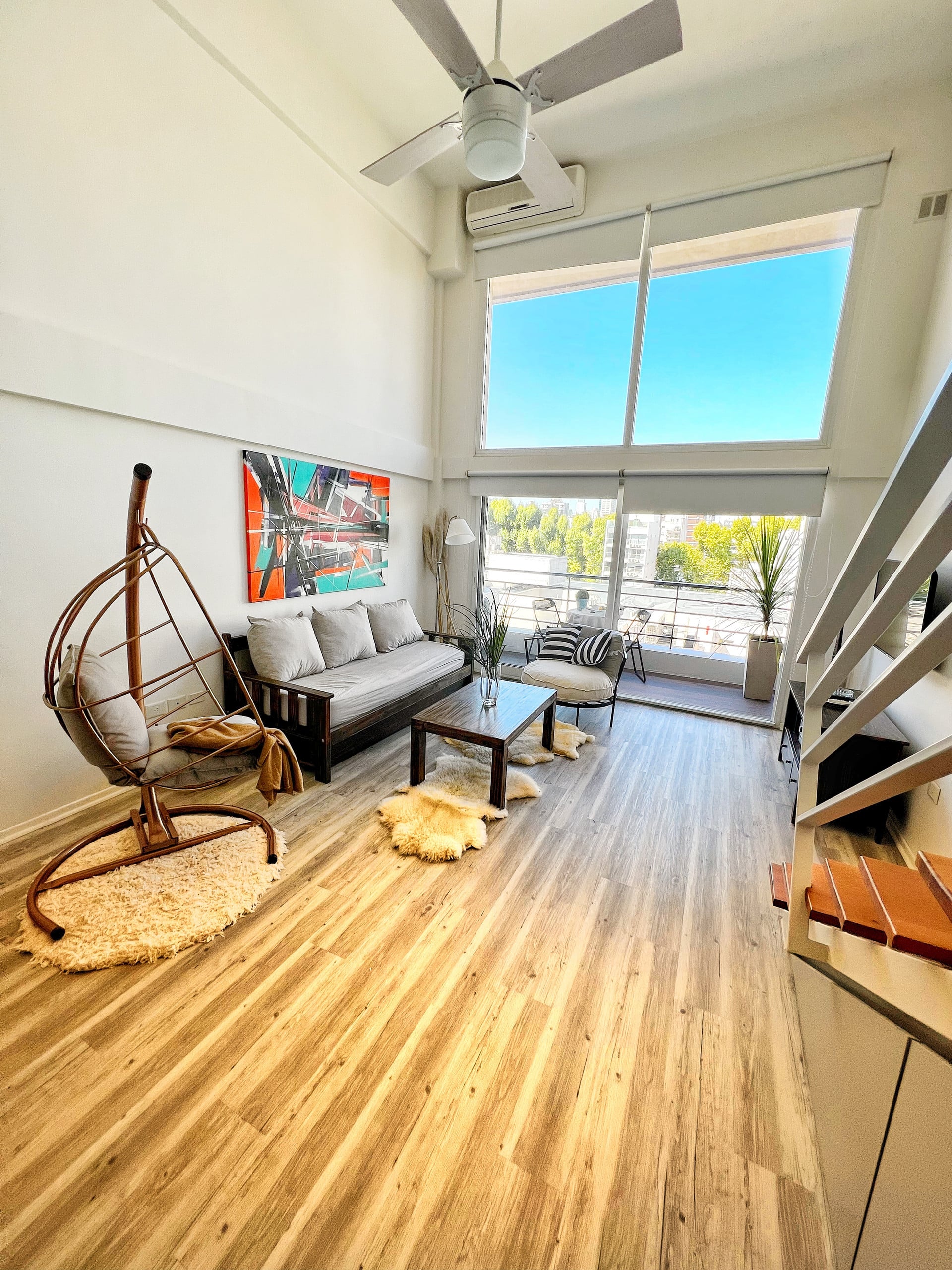 Spacious and bright Duplex 2 bathrooms Palermo Holly