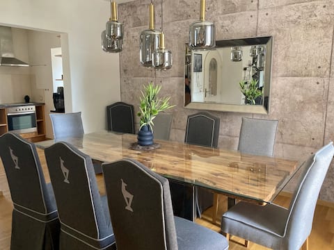 Belle Kitz townhouse