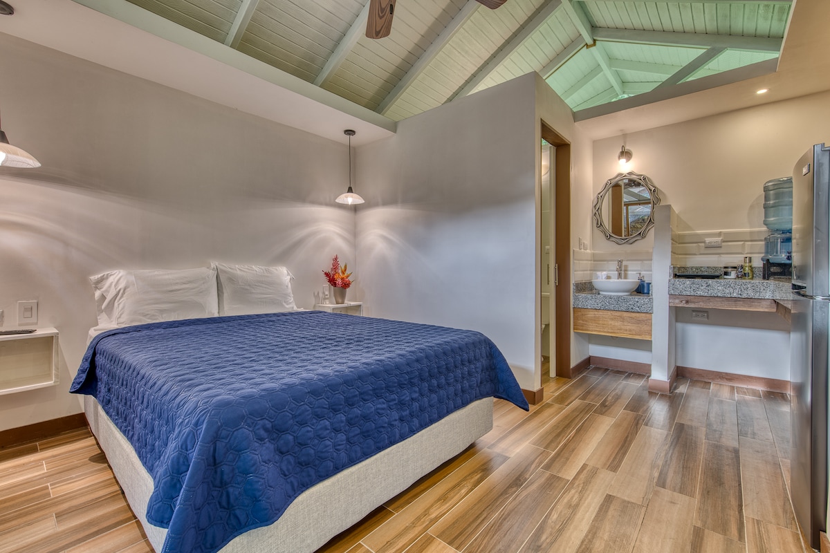 Bungalows Drie 3 — 1 bedroom vacation rental in Cocles