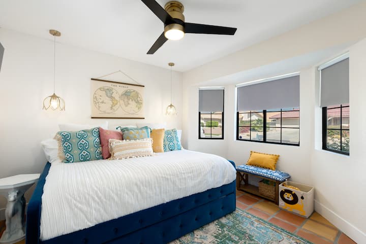 Bedroom 3. Queen bed with twin trundle bed.