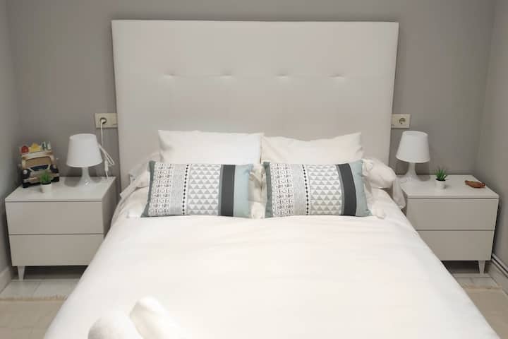 Chumba # 1 cha kulala