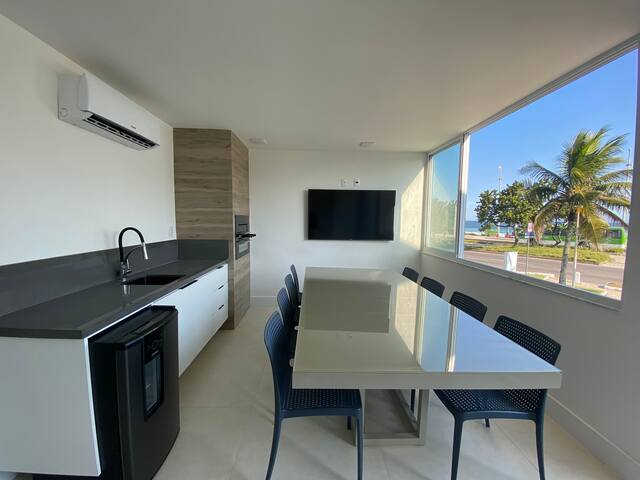 Casa Frente Mar – Praia Barra da Tijuca gallery image 4