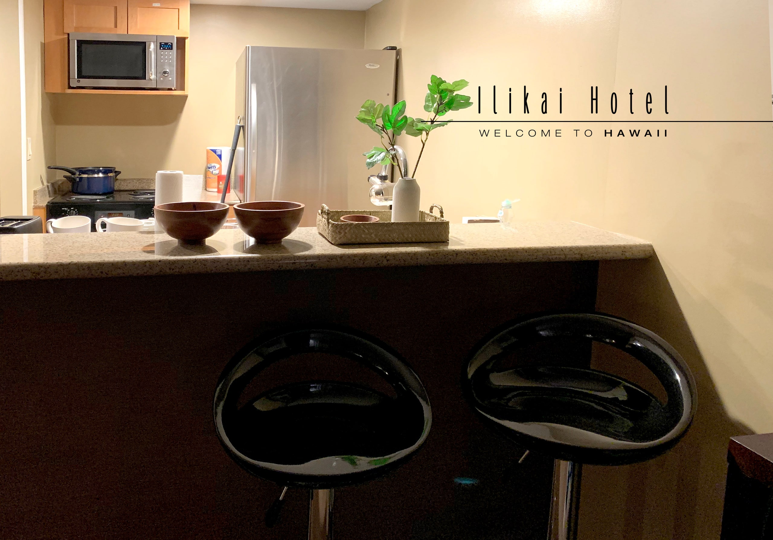 Condo in Honolulu · ★4.84 · Studio · 3 beds · 1 private bath - Image 19
