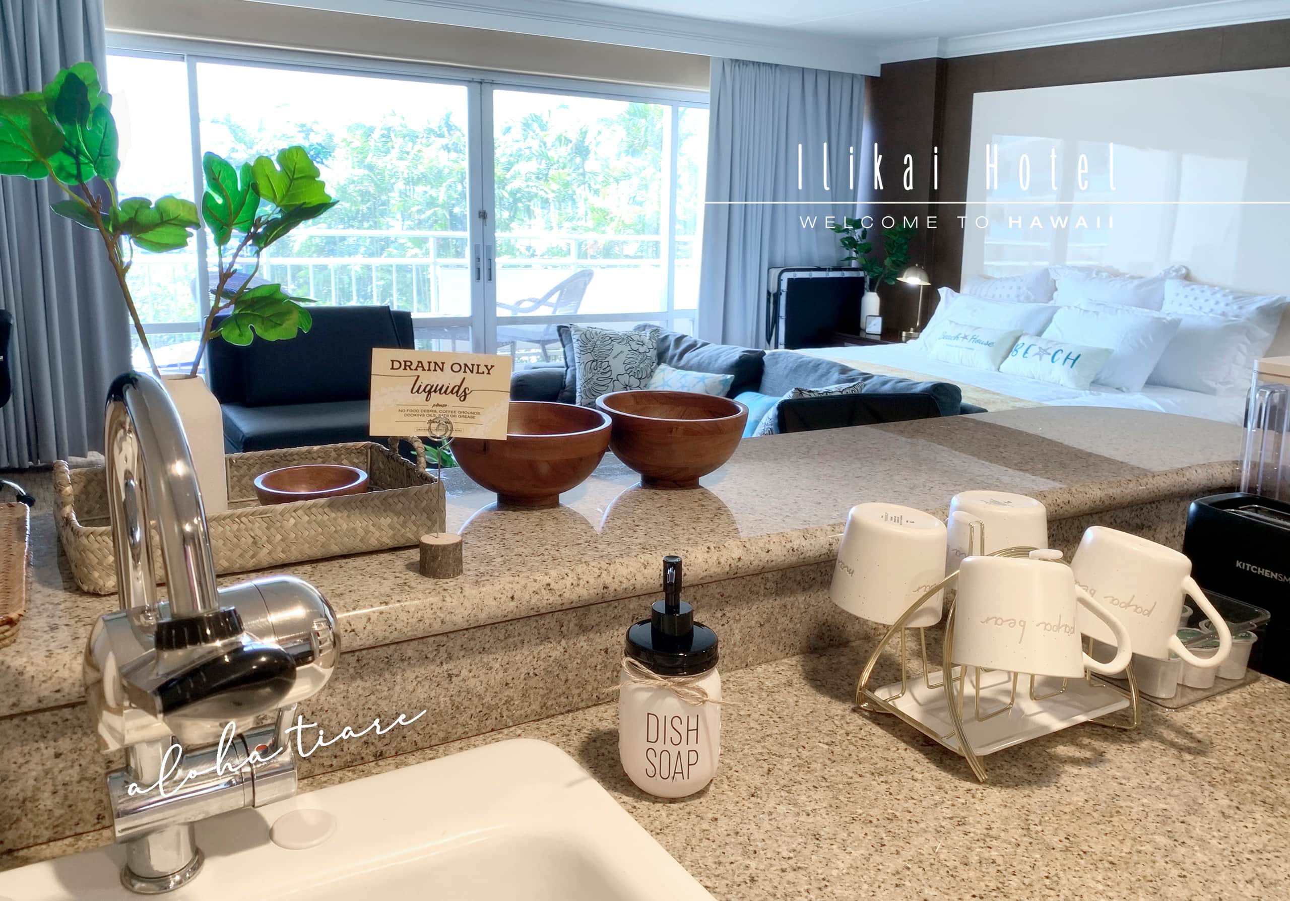 Condo in Honolulu · ★4.84 · Studio · 3 beds · 1 private bath - Image 10