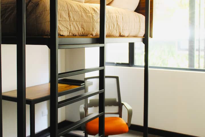 ห้องรอง/หอพักเตียงควีนไซส์