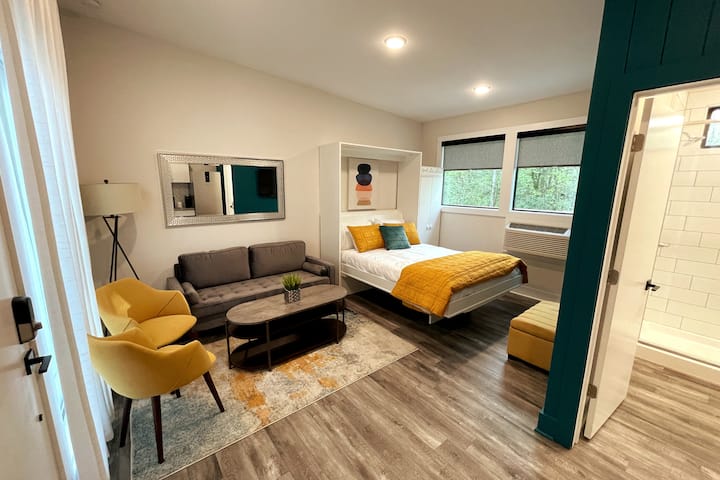 Cozy Tiny Cottage - Charlotte, NC
