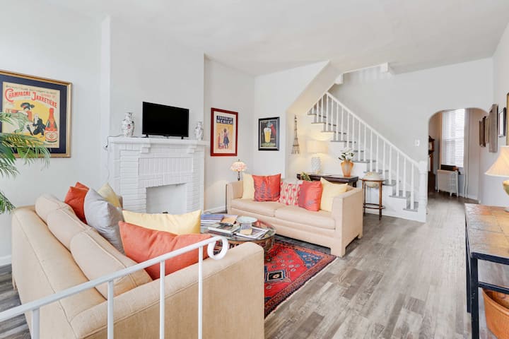 ENTIRE HOUSE ONE BEDROOM OASIS