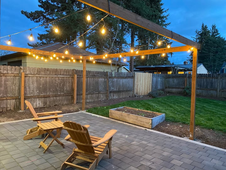 Cheerful And Private 1-bedroom Woodstock Home - Portland, OR
