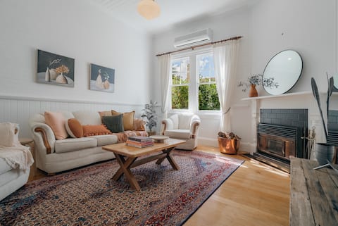 Quinn's Cottage – Central Armidale