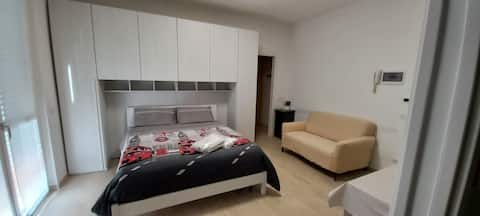 Charming CASA LUCY - Adjacent to M2 metro